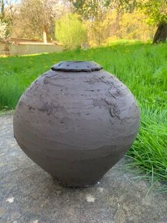 Terre crue, grès chamoté, tournage